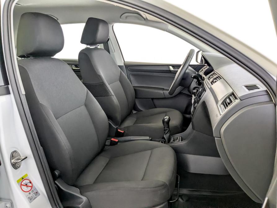 Skoda Rapid I Рестайлинг Москва  - изображение 23