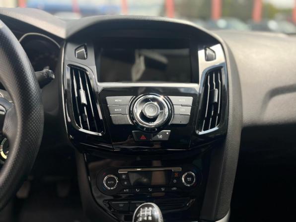 Ford Focus III с пробегом 2011 года, цена 750 000 рублей, 198665 км, хэтчбек, Автокод Объявления