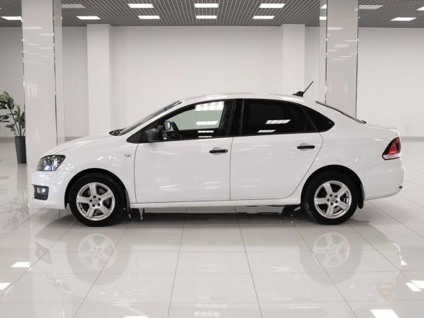 Volkswagen Polo V Рестайлинг с пробегом 2018 года, цена 1 039 000 рублей, 112496 км, седан, Автокод Объявления