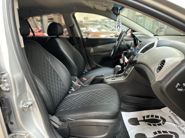 Chevrolet Cruze I Рестайлинг с пробегом 2015 года, цена 1 095 000 рублей, 73099 км, хэтчбек, Автокод Объявления