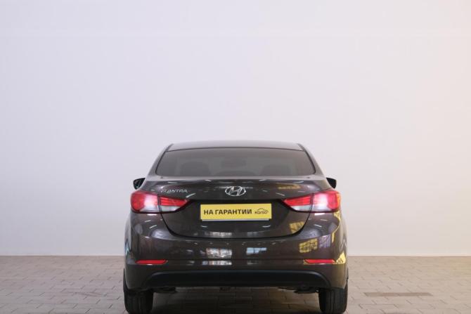 Hyundai Elantra V (MD) Рестайлинг с пробегом 2015 года, цена 1 419 000 рублей, 155000 км, седан, Автокод Объявления