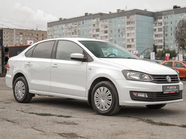 Volkswagen Polo V Рестайлинг с пробегом 2017 года, цена 949 000 рублей, 128537 км, седан, Автокод Объявления