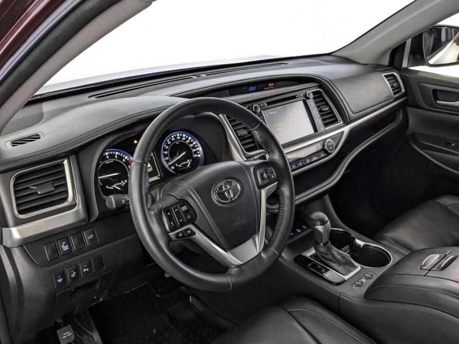 Toyota Highlander III (XU50) Москва  - изображение 15