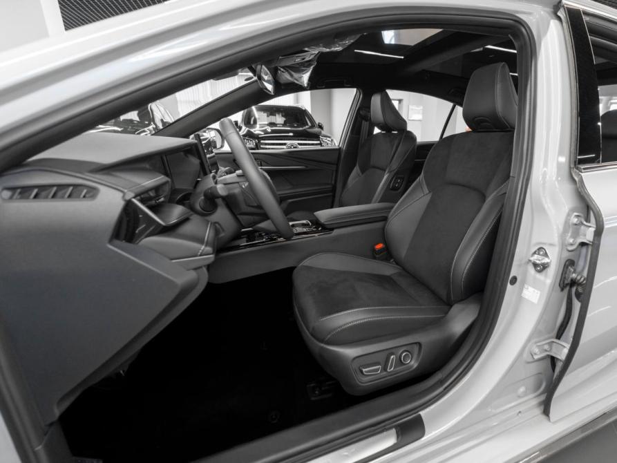 Toyota Camry IX (XV80) China Market Москва  - изображение 9