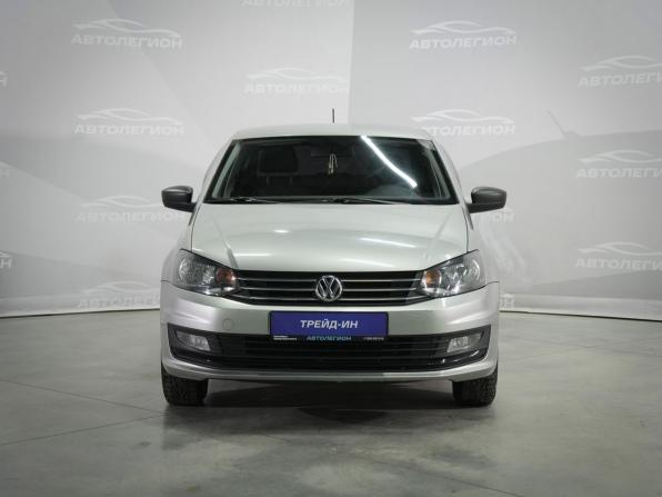 Volkswagen Polo V Рестайлинг с пробегом 2018 года, цена 970 000 рублей, 149000 км, седан, Автокод Объявления