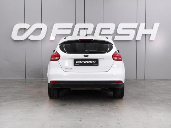 Ford Focus III Рестайлинг с пробегом 2016 года, цена 1 099 000 рублей, 126160 км, хэтчбек, Автокод Объявления