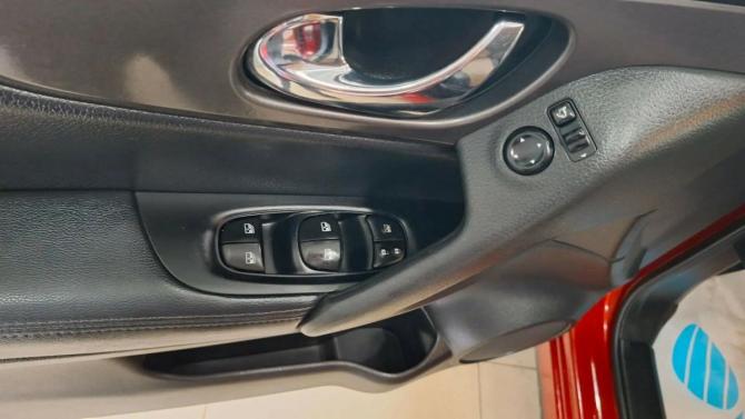 Nissan Qashqai II Рестайлинг с пробегом 2019 года, цена 1 584 000 рублей, 140600 км, внедорожник, Автокод Объявления