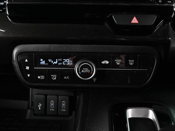 Honda N-BOX II с пробегом 2019 года, цена 1 045 000 рублей, 147587 км, микровэн, Автокод Объявления