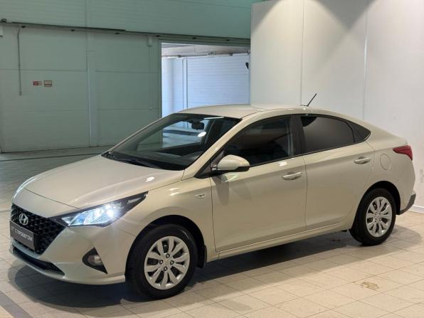 Hyundai Solaris II Рестайлинг с пробегом 2020 года, цена 1 530 000 рублей, 83850 км, седан, Автокод Объявления