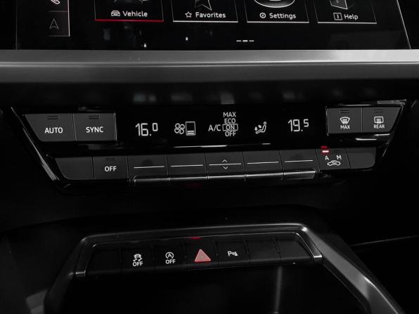 Audi A3 IV (8Y) с пробегом 2021 года, цена 2 791 000 рублей, 44700 км, седан, Автокод Объявления