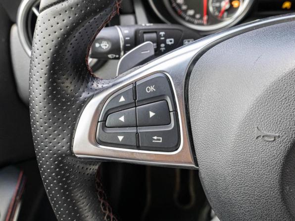 Mercedes-Benz GLA I (X156) Рестайлинг с пробегом 2018 года, цена 1 899 000 рублей, 92897 км, внедорожник, Автокод Объявления
