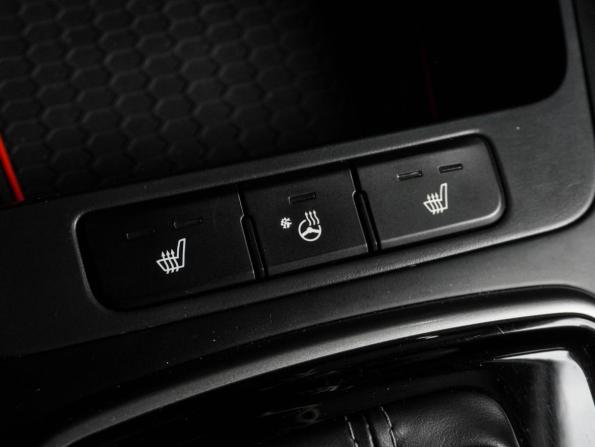Kia Rio IV с пробегом 2018 года, цена 1 349 000 рублей, 154373 км, седан, Автокод Объявления