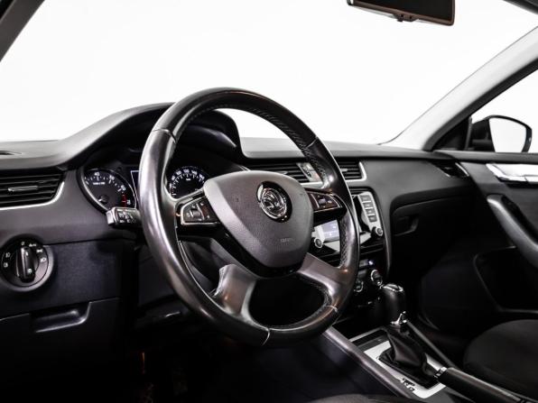 Skoda Octavia III (A7) с пробегом 2014 года, цена 1 450 000 рублей, 145604 км, лифтбек, Автокод Объявления