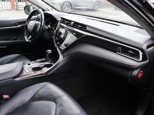 Toyota Camry VIII (XV70) с пробегом 2018 года, цена 2 884 000 рублей, 139099 км, седан, Автокод Объявления