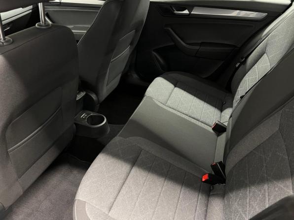 Volkswagen Polo VI с пробегом 2021 года, цена 2 320 000 рублей, 454 км, лифтбек, Автокод Объявления