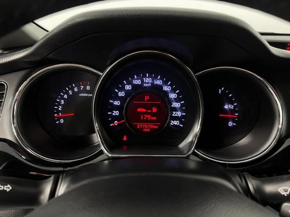Kia Ceed II с пробегом 2013 года, цена 919 900 рублей, 277573 км, хэтчбек, Автокод Объявления