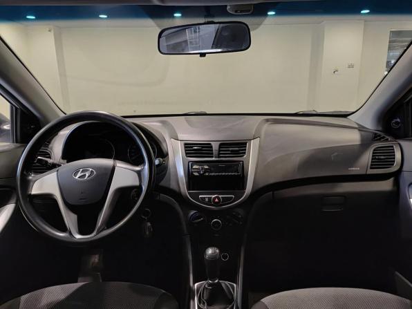 Hyundai Solaris I с пробегом 2014 года, цена 770 000 рублей, 144827 км, хэтчбек, Автокод Объявления