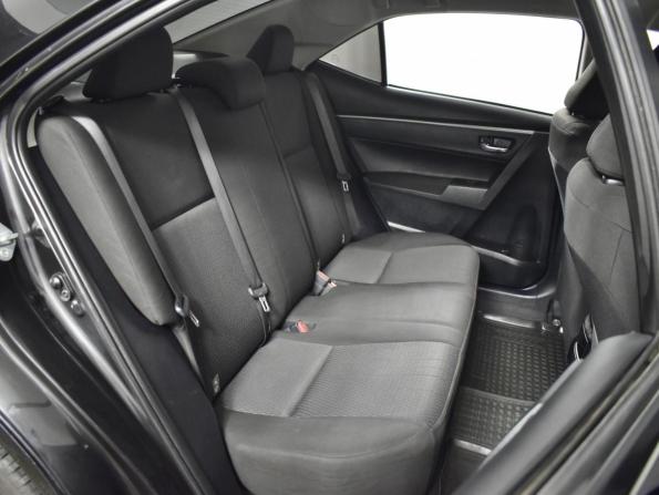 Toyota Corolla XI (E160 E170 E180) с пробегом 2013 года, цена 889 900 рублей, 374360 км, седан, Автокод Объявления