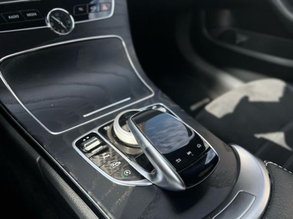 Mercedes-Benz C-Класс IV (W205) Рестайлинг с пробегом 2018 года, цена 2 550 000 рублей, 149500 км, седан, Автокод Объявления