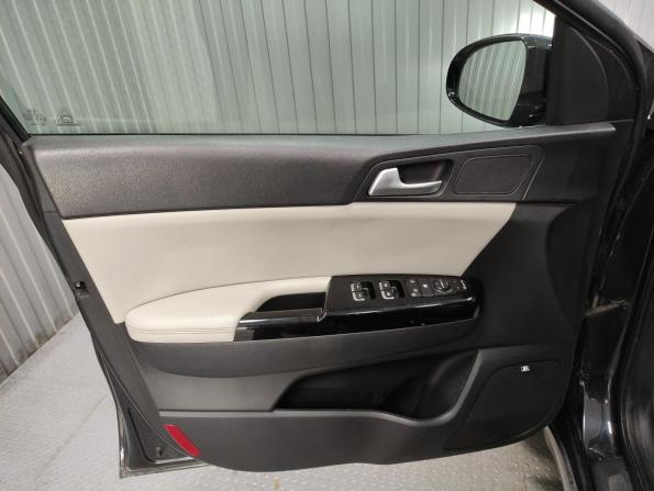 Kia Sportage IV с пробегом 2017 года, цена 1 700 000 рублей, 145700 км, внедорожник, Автокод Объявления