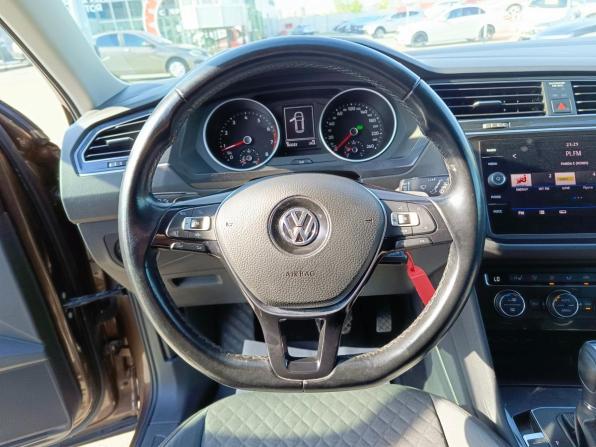 Volkswagen Tiguan II с пробегом 2019 года, цена 1 829 995 рублей, 163100 км, внедорожник, Автокод Объявления