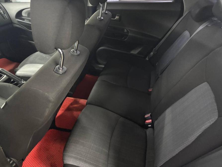 Kia Ceed I Рестайлинг Санкт-Петербург  - изображение 18