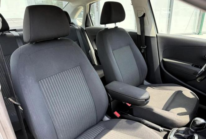 Volkswagen Polo V с пробегом 2012 года, цена 820 000 рублей, 216707 км, седан, Автокод Объявления