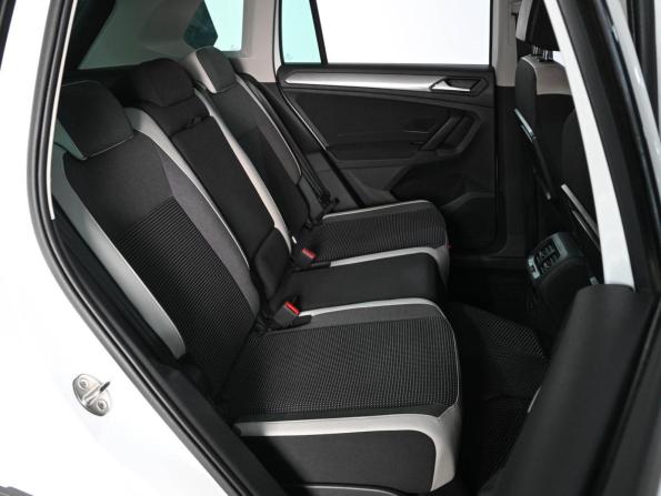 Volkswagen Tiguan II с пробегом 2018 года, цена 2 299 000 рублей, 145369 км, внедорожник, Автокод Объявления