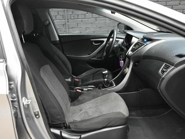 Hyundai Elantra V (MD) с пробегом 2012 года, цена 640 000 рублей, 289276 км, седан, Автокод Объявления
