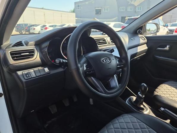 Kia Rio III с пробегом 2013 года, цена 620 000 рублей, 190687 км, седан, Автокод Объявления