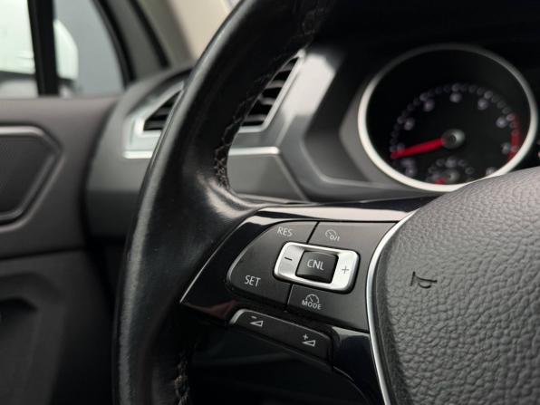 Volkswagen Tiguan II с пробегом 2018 года, цена 2 477 000 рублей, 135534 км, внедорожник, Автокод Объявления