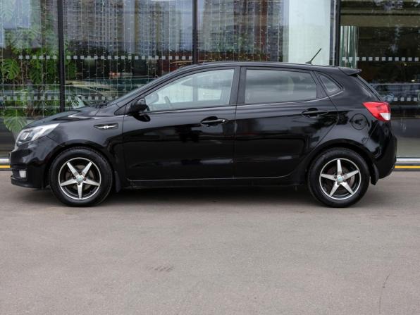 Kia Rio III Рестайлинг с пробегом 2016 года, цена 749 000 рублей, 277236 км, хэтчбек, Автокод Объявления