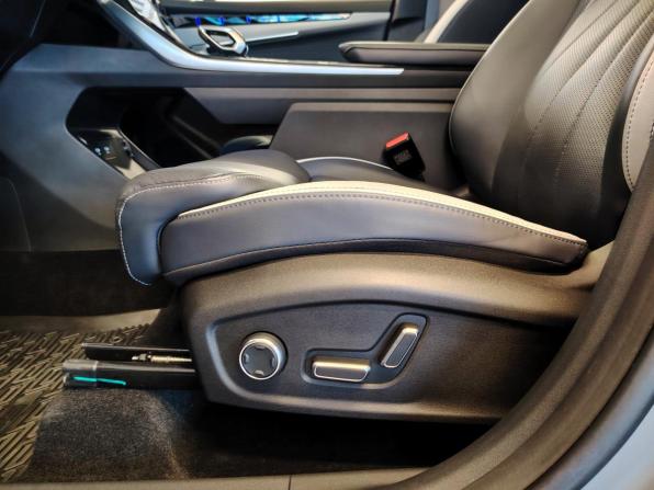 Geely Atlas II с пробегом 2024 года, цена 2 802 000 рублей, 30522 км, внедорожник, Автокод Объявления