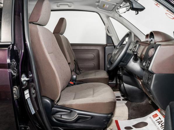 Toyota Spade с пробегом 2018 года, цена 1 070 000 рублей, 20333 км, компактвэн, Автокод Объявления