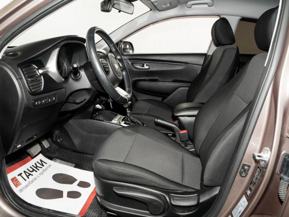 Kia Rio IV Рестайлинг с пробегом 2020 года, цена 1 700 000 рублей, 48444 км, хэтчбек, Автокод Объявления