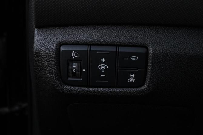 Hyundai Creta I с пробегом 2017 года, цена 1 850 000 рублей, 100640 км, внедорожник, Автокод Объявления
