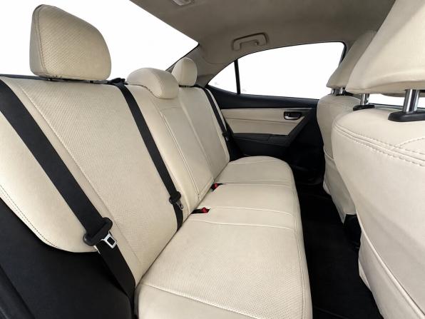 Toyota Corolla XI (E160 E170 E180) Рестайлинг 1 с пробегом 2018 года, цена 1 770 000 рублей, 104569 км, седан, Автокод Объявления