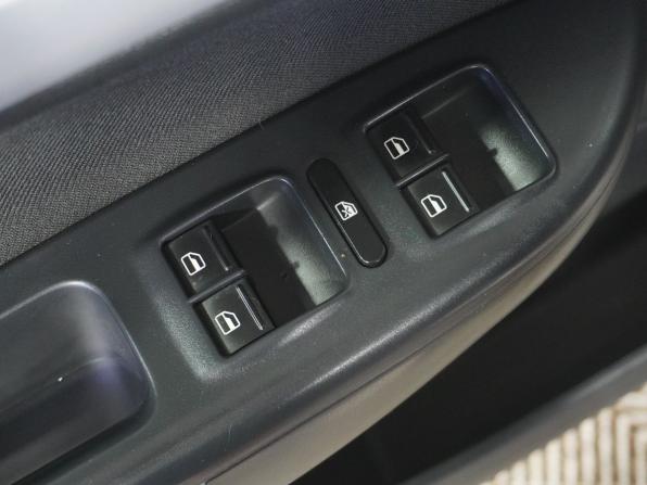Skoda Octavia II (A5) Рестайлинг с пробегом 2011 года, цена 654 000 рублей, 247662 км, лифтбек, Автокод Объявления