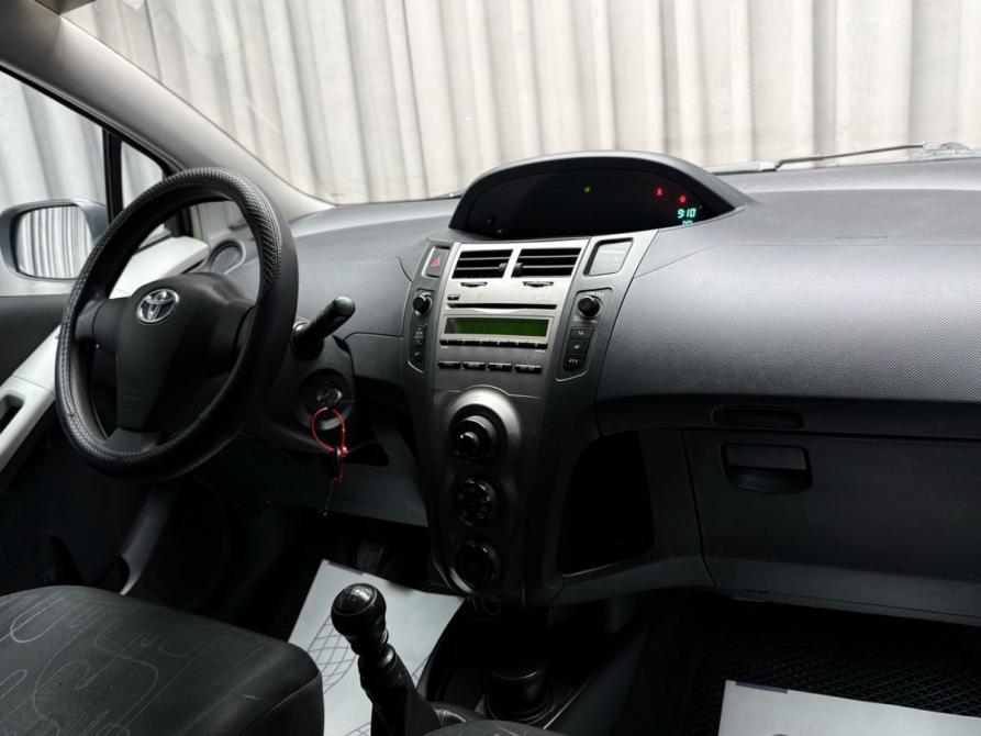 Toyota Yaris II Ижевск  - изображение 10