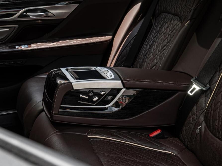 BMW 7 серии VI (G11/G12) Рестайлинг Краснодар  - изображение 14