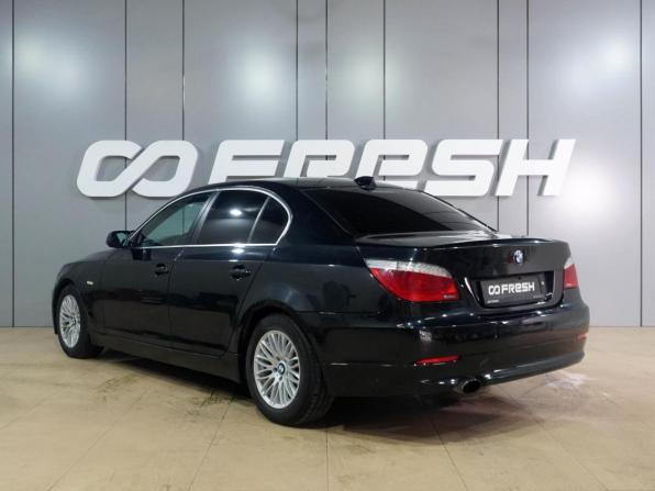 BMW 5 серии V (E60/E61) Рестайлинг с пробегом 2009 года, цена 789 000 рублей, 360384 км, седан, Автокод Объявления