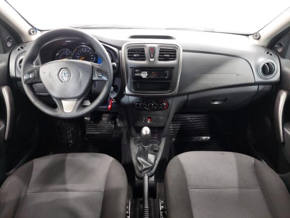 Renault Sandero II с пробегом 2015 года, цена 700 000 рублей, 113673 км, хэтчбек, Автокод Объявления