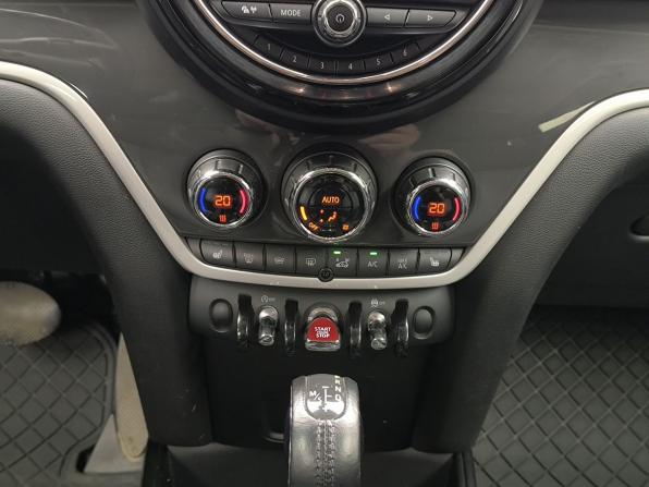 Mini Countryman II с пробегом 2017 года, цена 2 702 000 рублей, 81072 км, внедорожник, Автокод Объявления