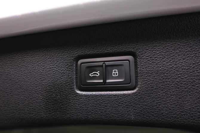 Audi Q7 II (4M) Рестайлинг с пробегом 2020 года, цена 6 739 000 рублей, 117500 км, внедорожник, Автокод Объявления