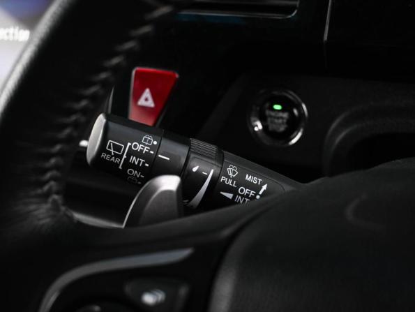 Honda Stepwgn V Рестайлинг с пробегом 2019 года, цена 2 699 000 рублей, 46050 км, минивэн, Автокод Объявления