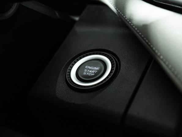Geely Atlas II с пробегом 2024 года, цена 2 900 000 рублей, 31643 км, внедорожник, Автокод Объявления