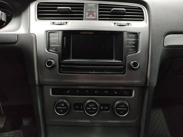 Volkswagen Golf VII с пробегом 2014 года, цена 850 000 рублей, 140197 км, хэтчбек, Автокод Объявления
