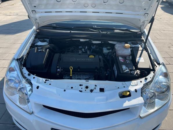 Opel Astra H Рестайлинг с пробегом 2011 года, цена 548 000 рублей, 202384 км, хэтчбек, Автокод Объявления