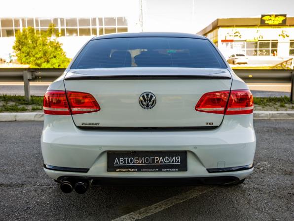 Volkswagen Passat B7 с пробегом 2011 года, цена 968 000 рублей, 287774 км, седан, Автокод Объявления