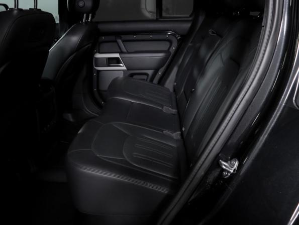 Land Rover Defender II с пробегом 2021 года, цена 5 200 000 рублей, 70761 км, внедорожник, Автокод Объявления